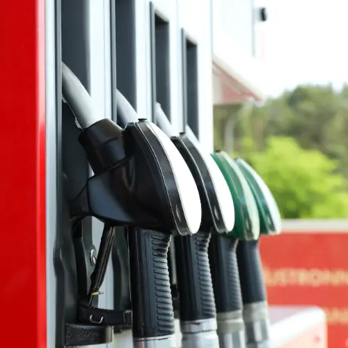 Manguera y pistola automática para descarga segura